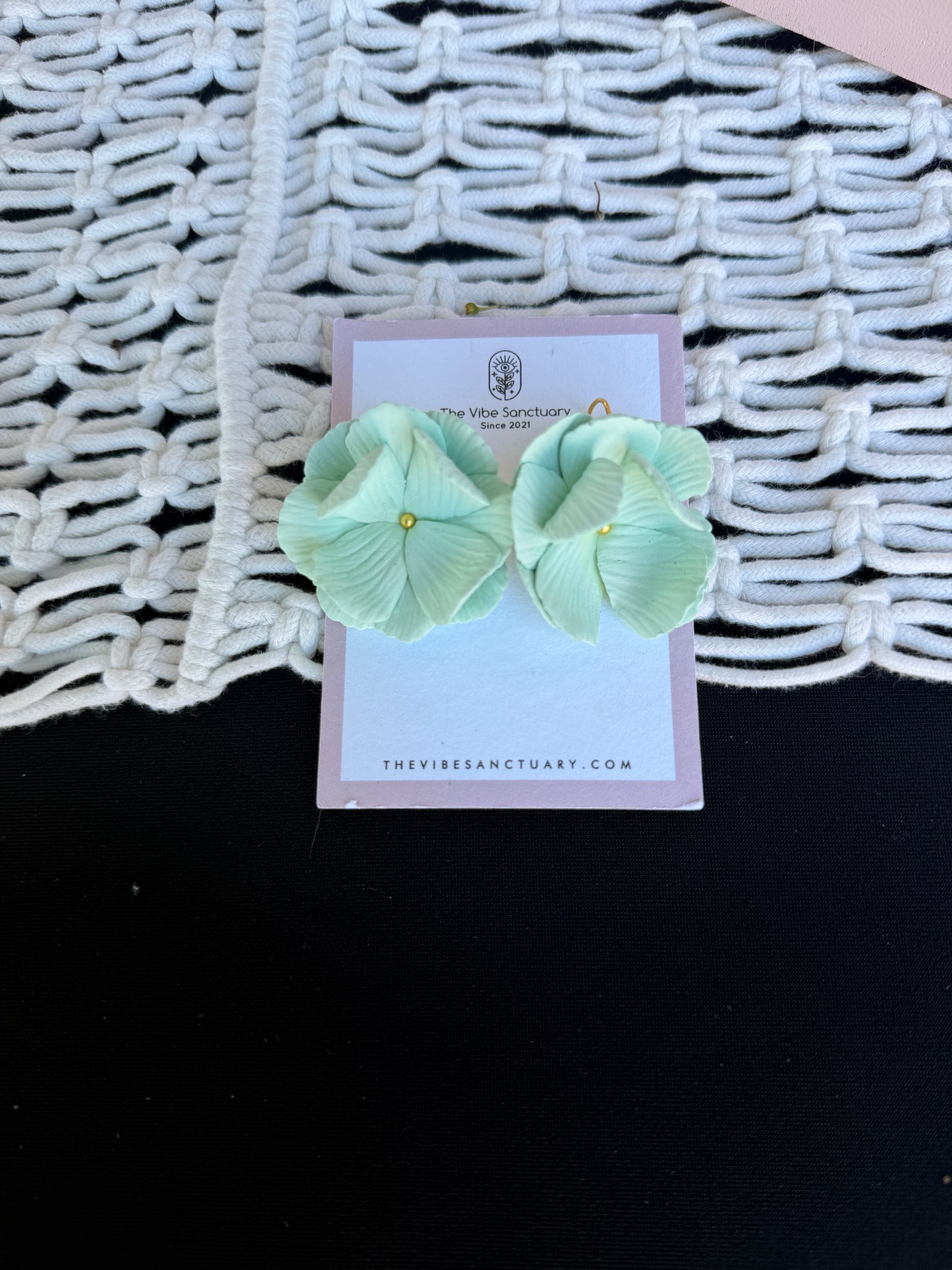 Capri Flower
