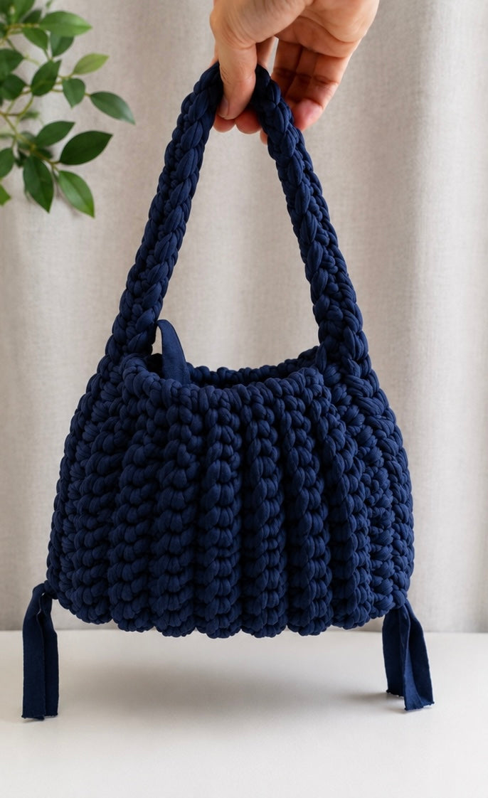 Loops by lucy bag